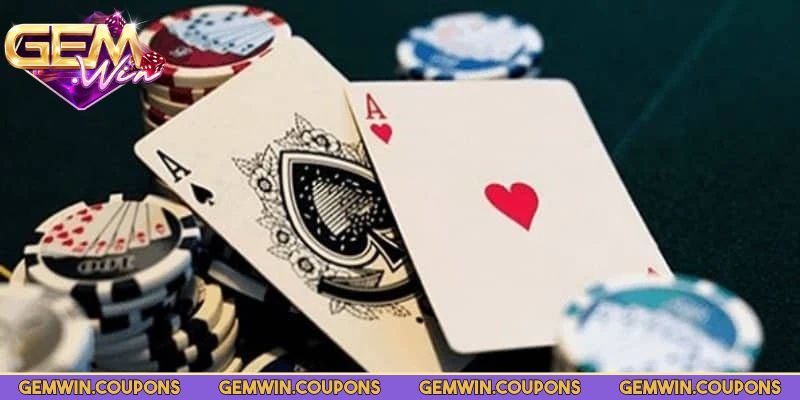 Xì Dách Gemwin – Luật Đơn Giản, Cược Nhanh, Thắng Lớn 2 Người tham gia nhận hai quân đầu tiên từ hệ thống